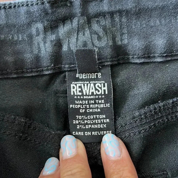 Black Skinny Jeans - Picture 8 of 9